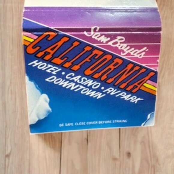 Vintage Las Vegas Matchbook Lot Stardust Mint Maxim Fremont 37 Most Are Unstruck - Picture 12 of 15